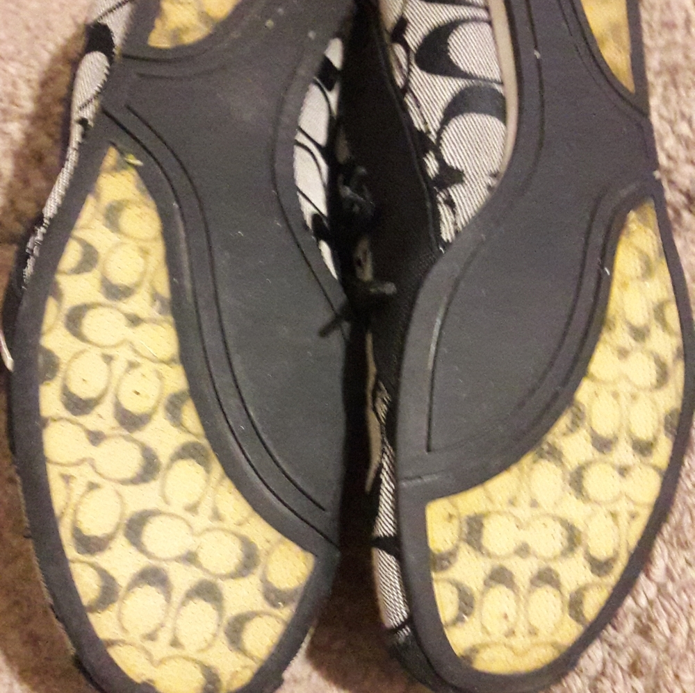 Coach Black/Grey Classy Sneakers 9.5 - Picture 6 of 9